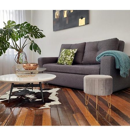 Depa Quevedo - Trendy Revamped Flat - Exceptional Spot In Bogota'S Historic Colonial Square - Candelaria Bagian luar foto