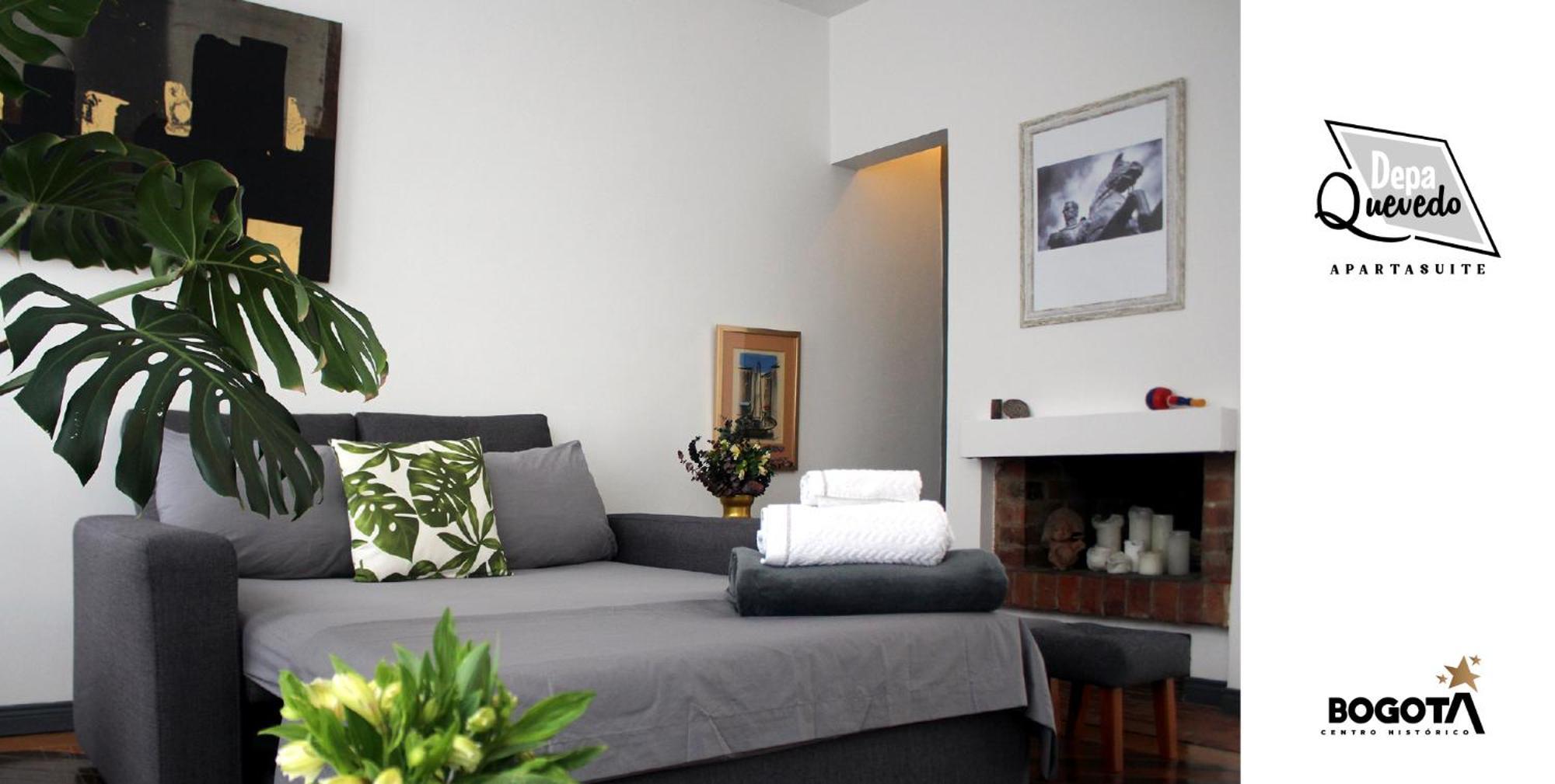 Depa Quevedo - Trendy Revamped Flat - Exceptional Spot In Bogota'S Historic Colonial Square - Candelaria Bagian luar foto